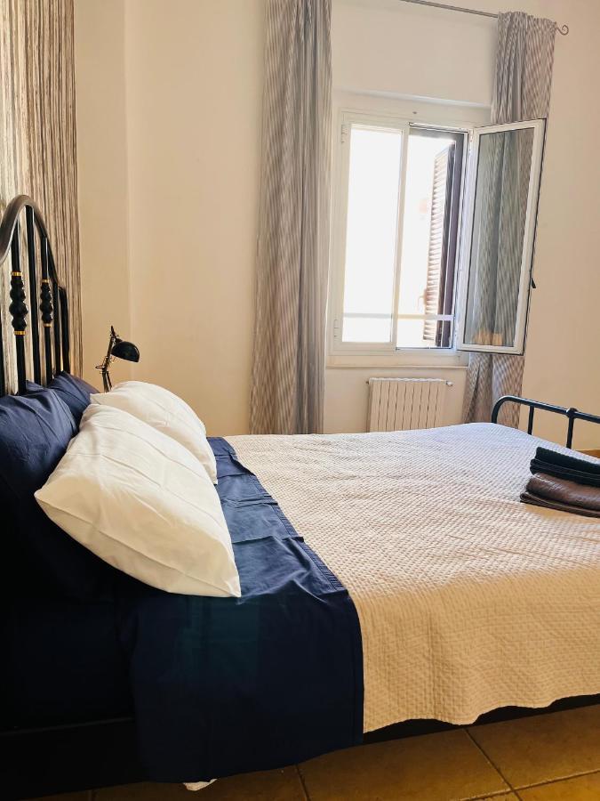Mamo1 - Appartamento In Pieno Centro Citta Bari Exteriér fotografie