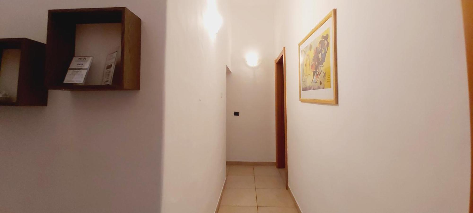 Mamo1 - Appartamento In Pieno Centro Citta Bari Exteriér fotografie